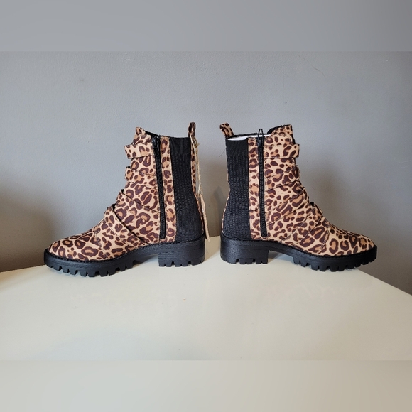 Design Lab Electra Leopard Print Buckle Strap Combat Boots, BNWT, Size 7 - Picture 3 of 8